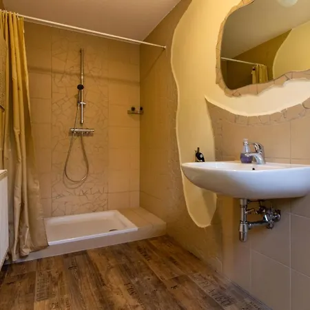 Sophienhof Achternholt Guest house